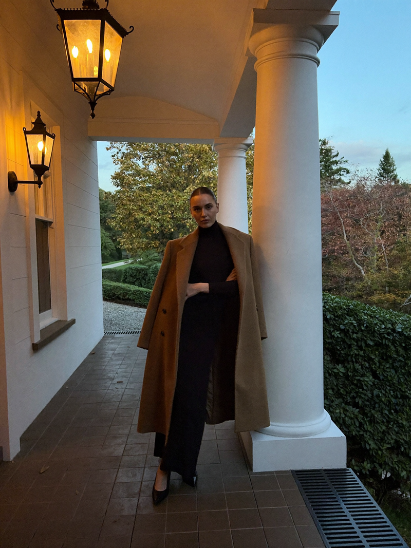 Black maxi at dusk